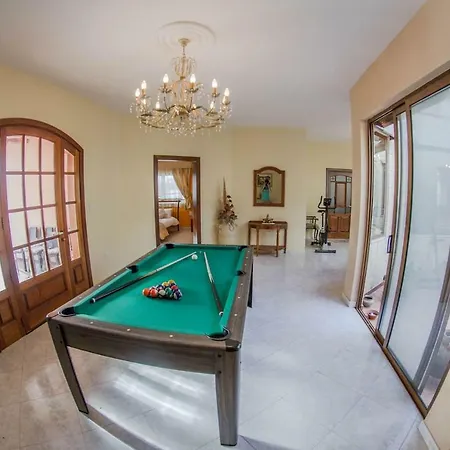 Prholidays Luxurious With Private Pool, Bbq And Many More Mellieħa