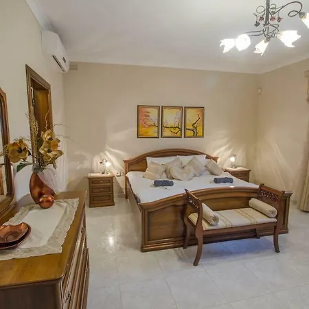 Prholidays Luxurious With Private Pool, Bbq And Many More Villa Mellieħa